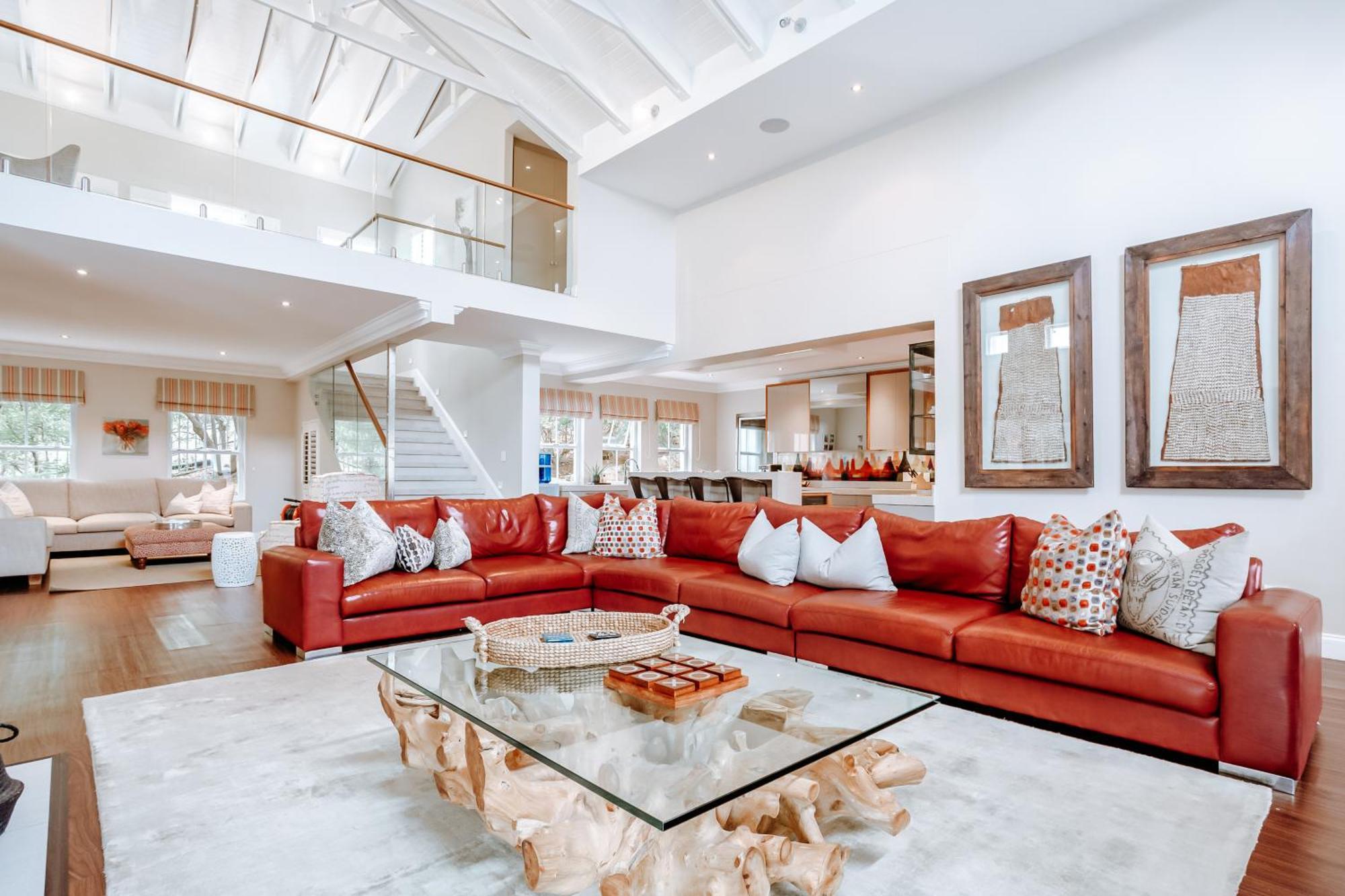 Luxe Family Home With Solar Power In Secure Hout Bay Estate Кейптаун Экстерьер фото