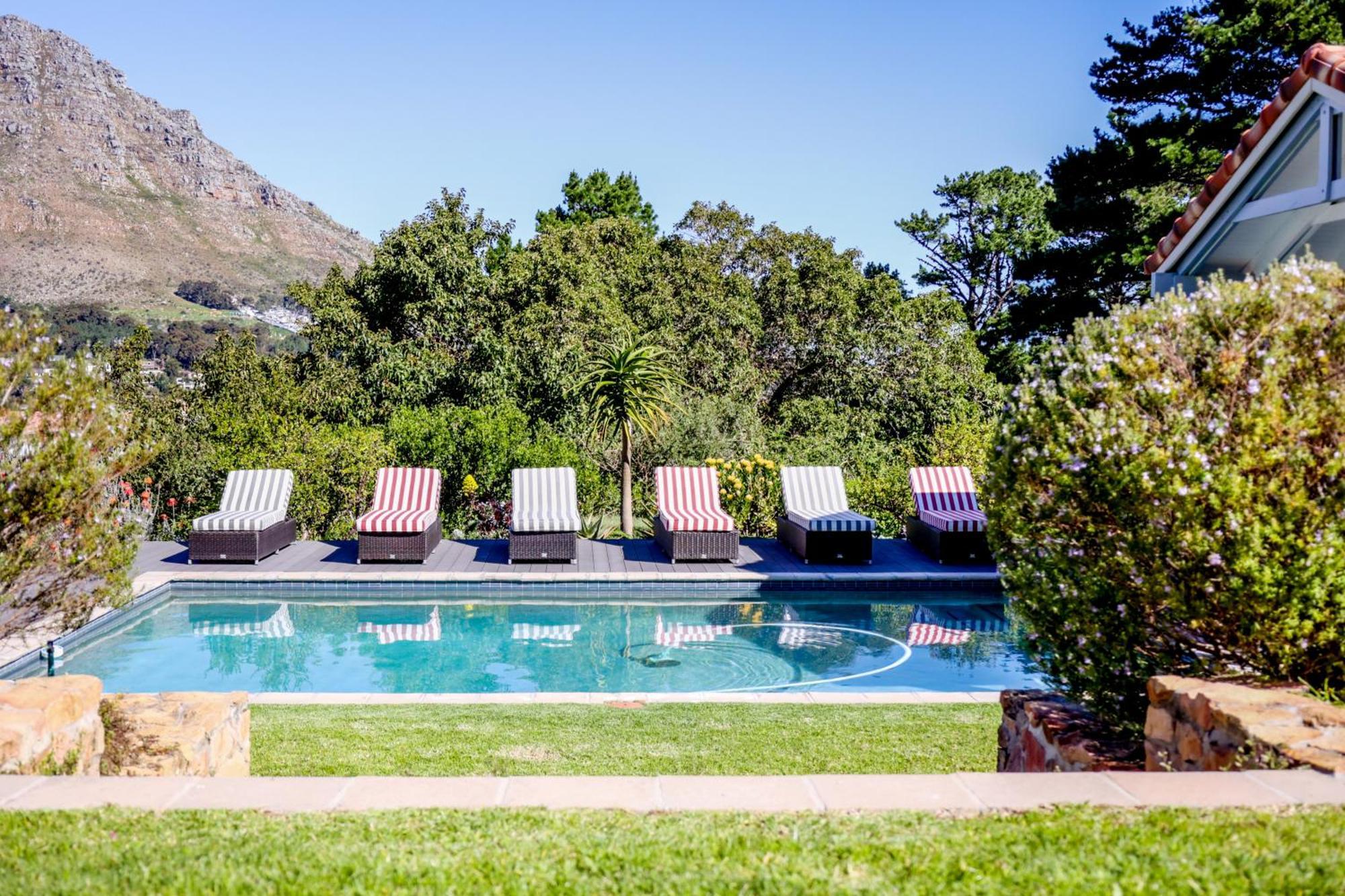 Luxe Family Home With Solar Power In Secure Hout Bay Estate Кейптаун Экстерьер фото